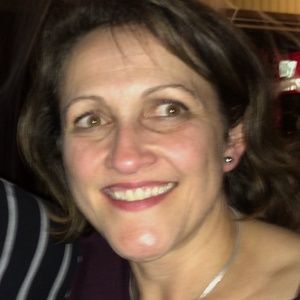Meet your Posher, Denise